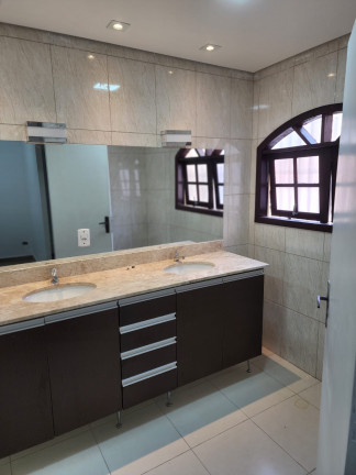 Imagem Sobrado com 3 Quartos à Venda, 162 m² em Vila Campo Grande - São Paulo