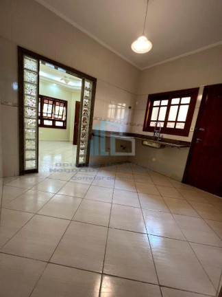 Imagem Casa com 2 Quartos à Venda, 82 m² em Flórida - Praia Grande Imagem Casa com 2 Quartos à Venda, 82 m² em Flórida - Praia Grande