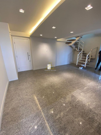 Imagem Cobertura com 3 Quartos à Venda, 160 m² em Mata Da Praia - Vitória