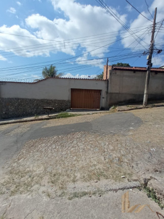 Imagem Casa com 4 Quartos à Venda, 194 m² em Goiânia - Belo Horizonte Imagem Casa com 4 Quartos à Venda, 194 m² em Goiânia - Belo Horizonte