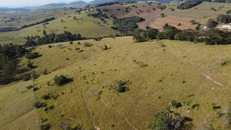 Terreno à Venda, 200.000 m² em Entre Conceição Dos Ouros E Paraisópolis - Conceição Dos Ouros