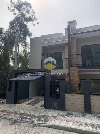 Casa com 2 Quartos à Venda, 90 m² em Centro - Balneário Piçarras