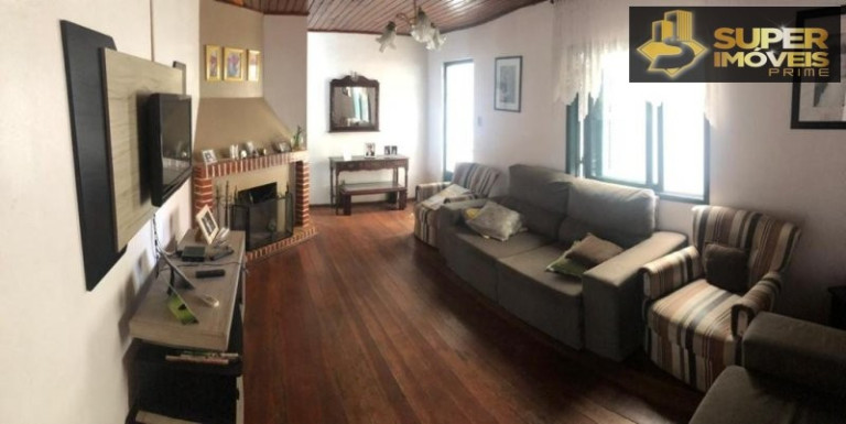 Casa com 3 Quartos à Venda, 200 m² em Fragata - Pelotas