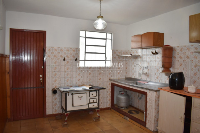 Imagem Casa com 4 Quartos à Venda, 130 m² em Região Da Abernéssia - Campos Do Jordão Imagem Casa com 4 Quartos à Venda, 130 m² em Região Da Abernéssia - Campos Do Jordão