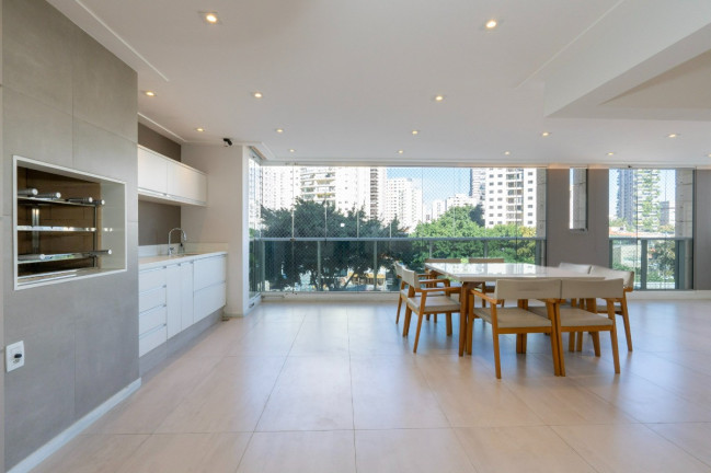 Imagem Apartamento com 3 Quartos à Venda, 235 m² em Vila Nova Conceição - São Paulo