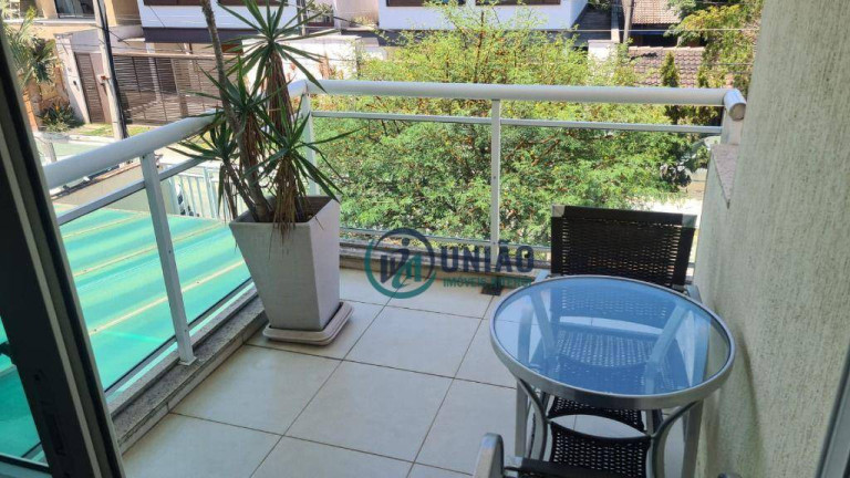 Imagem Casa com 3 Quartos à Venda, 242 m² em Camboinhas - Niterói