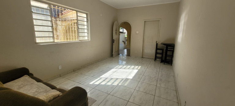 Imagem Imóvel com 3 Quartos à Venda, 260 m² em Centro - Piracicaba