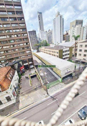 Imagem Apartamento com 3 Quartos à Venda, 100 m² em Centro - Curitiba