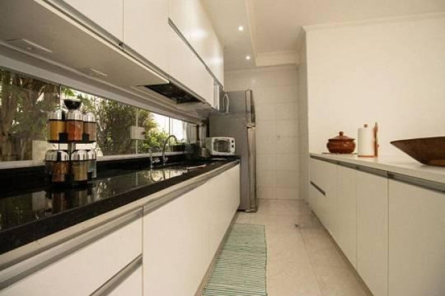 Imagem Casa com 3 Quartos à Venda, 234 m² em Vila Mariana - São Paulo Imagem Casa com 3 Quartos à Venda, 234 m² em Vila Mariana - São Paulo