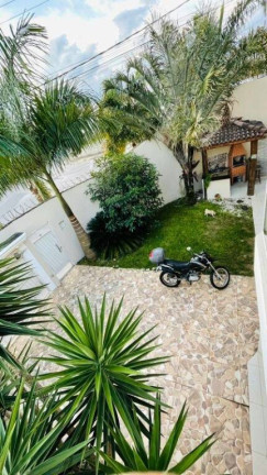 Imagem Sobrado com 3 Quartos à Venda, 170 m² em Barreiro - Taubaté