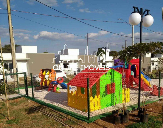 Imagem Casa com 3 Quartos à Venda, em Jd. Helena - Mogi Mirim Imagem Casa com 3 Quartos à Venda, em Jd. Helena - Mogi Mirim