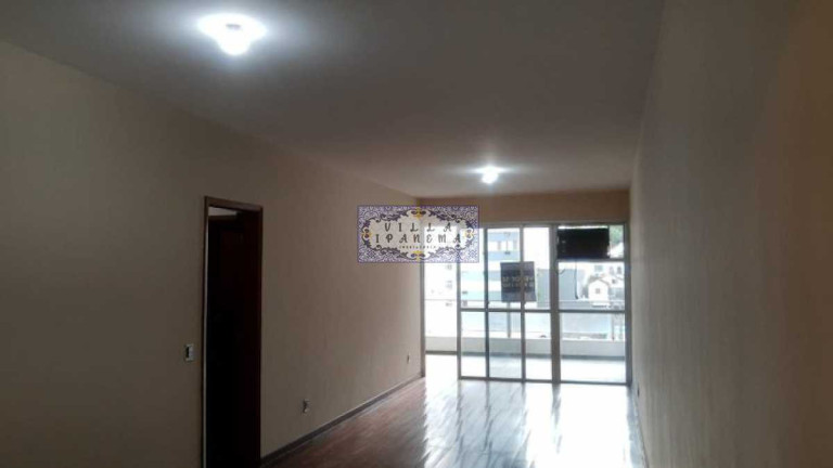 Imagem Apartamento com 3 Quartos à Venda, 134 m² em Tijuca - Rio De Janeiro Imagem Apartamento com 3 Quartos à Venda, 134 m² em Tijuca - Rio De Janeiro