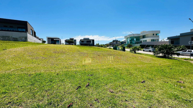 Terreno à Venda, 590 m² em Urbanova - São José Dos Campos