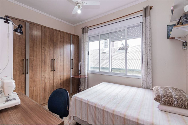 Imagem Apartamento com 2 Quartos à Venda, 57 m² em Menino Deus - Porto Alegre Imagem Apartamento com 2 Quartos à Venda, 57 m² em Menino Deus - Porto Alegre