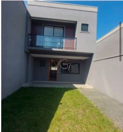 Sobrado com 3 Quartos à Venda, 108 m² em Boa Vista - Curitiba