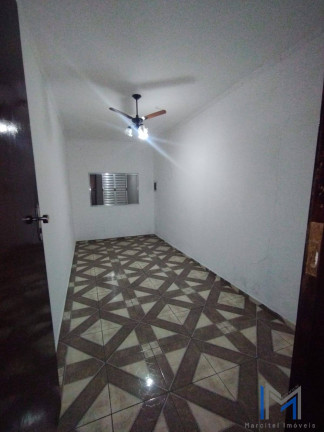 Imagem Casa com 5 Quartos à Venda, 148 m² em Jardim Ana Estela - Carapicuíba