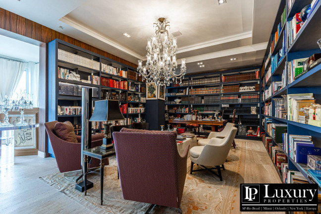 Imagem Apartamento com 2 Quartos à Venda, 400 m² em Moema - São Paulo Imagem Apartamento com 2 Quartos à Venda, 400 m² em Moema - São Paulo