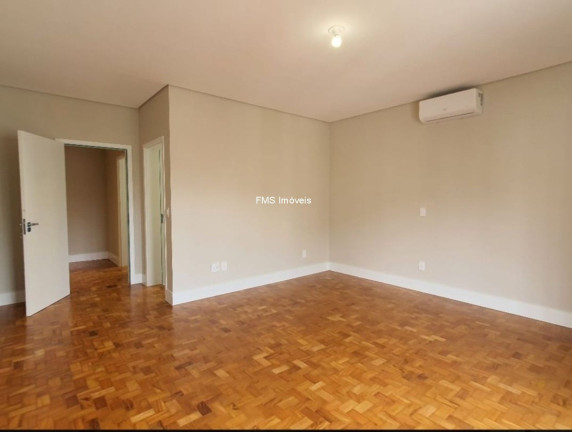Imagem Imóvel com 3 Quartos à Venda, 360 m² em Bela Vista - São Paulo Imagem Imóvel com 3 Quartos à Venda, 360 m² em Bela Vista - São Paulo