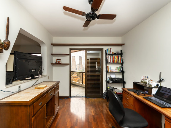 Imagem Apartamento com 3 Quartos à Venda, 151 m² em Vila Nova Conceição - São Paulo