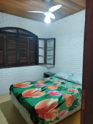 Imagem Casa com 4 Quartos para Alugar, 200 m² em Praia Da Cal - Torres Imagem Casa com 4 Quartos para Alugar, 200 m² em Praia Da Cal - Torres
