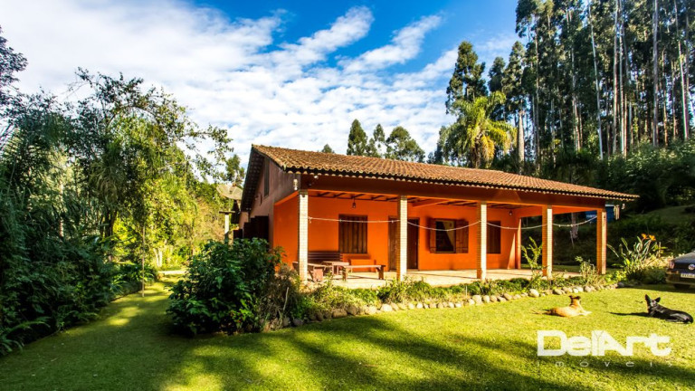 Imagem Chácara com 7 Quartos à Venda, 36.600 m² em Roseira - Rio Negro Imagem Chácara com 7 Quartos à Venda, 36.600 m² em Roseira - Rio Negro