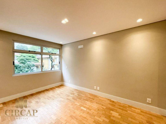 Imagem Apartamento com 3 Quartos à Venda, 219 m² em Jardim Paulista - São Paulo Imagem Apartamento com 3 Quartos à Venda, 219 m² em Jardim Paulista - São Paulo