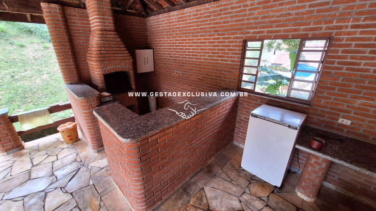 Chácara com 4 Quartos à Venda, 3.580 m² em Parque Estâncias - Morungaba