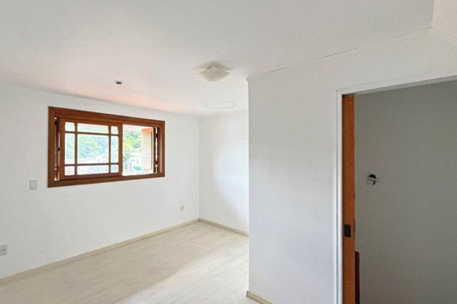 Imagem Casa com 3 Quartos à Venda, 101 m² em Espírito Santo - Porto Alegre Imagem Casa com 3 Quartos à Venda, 101 m² em Espírito Santo - Porto Alegre