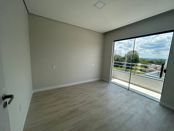Imagem Casa com 3 Quartos à Venda, 210 m² em São Sebastião - Igarapé Imagem Casa com 3 Quartos à Venda, 210 m² em São Sebastião - Igarapé