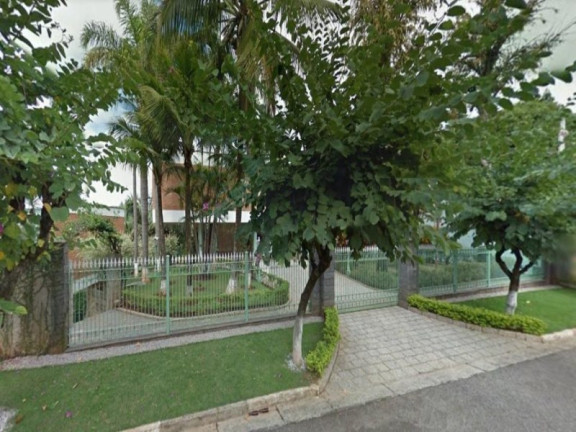 Sobrado com 4 Quartos à Venda, 2.100 m² em Jardim Bandeirantes - Sorocaba