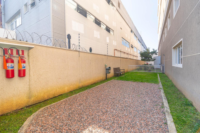 Imagem Imóvel com 1 Quarto para Alugar, 31 m² em Rebouas - Curitiba Imagem Imóvel com 1 Quarto para Alugar, 31 m² em Rebouas - Curitiba