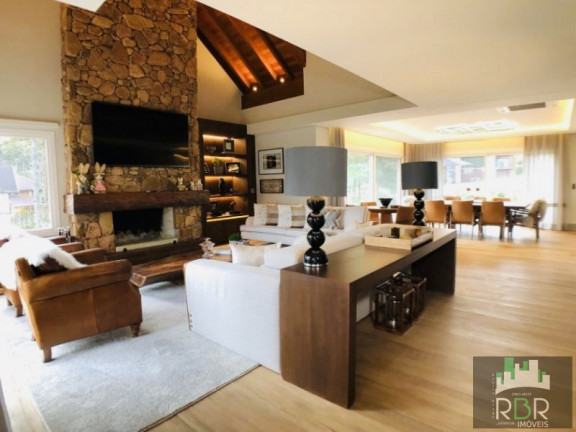 Imagem Casa com 5 Quartos à Venda, 567 m² em Gramado Imagem Casa com 5 Quartos à Venda, 567 m² em Gramado