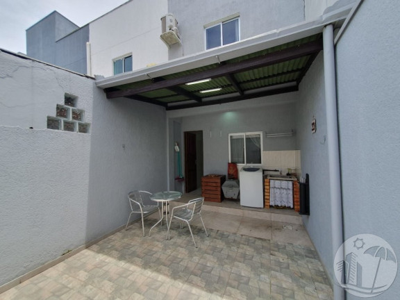 Imagem Casa com 2 Quartos à Venda, 84 m² em Nova Esperança - Balneário Camboriú Imagem Casa com 2 Quartos à Venda, 84 m² em Nova Esperança - Balneário Camboriú