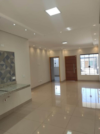 Imagem Imóvel com 3 Quartos à Venda, 81 m² em Jardim Rio De Janeiro - Sarandi Imagem Imóvel com 3 Quartos à Venda, 81 m² em Jardim Rio De Janeiro - Sarandi