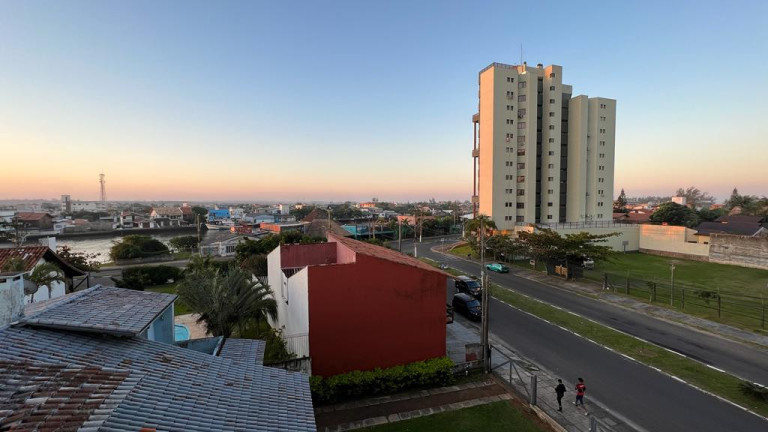 Imagem Apartamento com 3 Quartos à Venda, 120 m² em Predial - Torres Imagem Apartamento com 3 Quartos à Venda, 120 m² em Predial - Torres