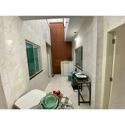 Imagem Casa com 3 Quartos à Venda, 195 m² em Centro - Balneário Camboriú Imagem Casa com 3 Quartos à Venda, 195 m² em Centro - Balneário Camboriú