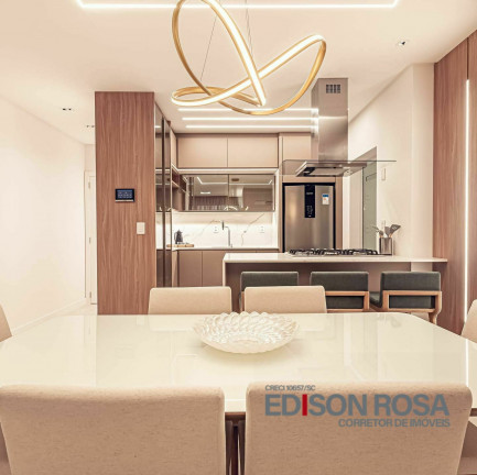 Imagem Apartamento com 3 Quartos à Venda, 102 m² em Centro - Florianópolis Imagem Apartamento com 3 Quartos à Venda, 102 m² em Centro - Florianópolis