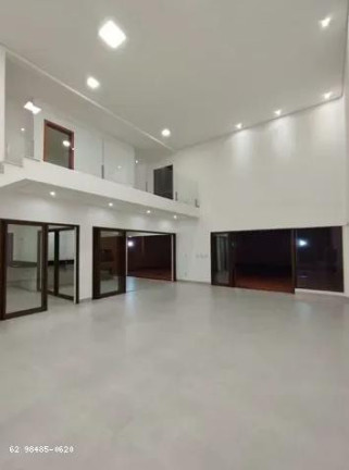 Imagem Casa com 3 Quartos à Venda, 351 m² em Residencial Goiânia Golfe Clube - Goiânia