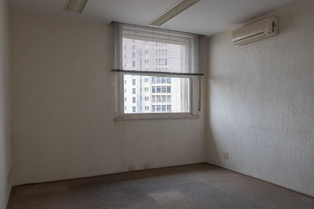 Sala Comercial à Venda, 175 m² em República - São Paulo
