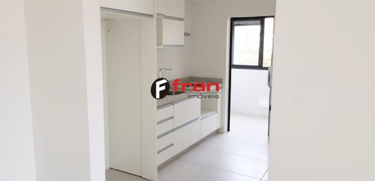 Imagem Apartamento com 2 Quartos à Venda, 79 m² em Trindade - Florianópolis