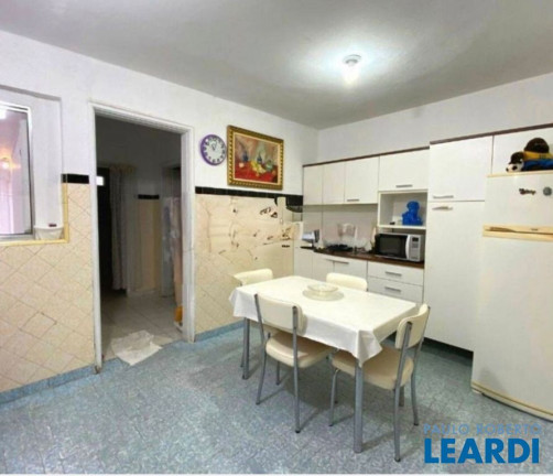 Imagem Sobrado com 2 Quartos à Venda, 550 m² em Osvaldo Cruz - São Caetano Do Sul