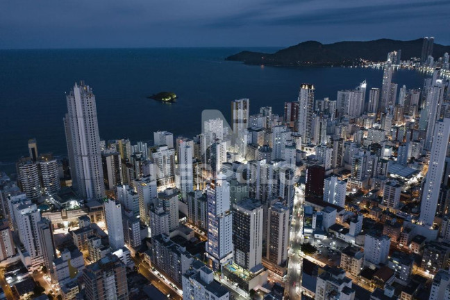 Imagem Imóvel Comercial à Venda, 408 m² em Centro - Balneario Camboriu