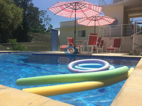 Casa de Condomínio com 4 Quartos à Venda, 620 m² em Chácara De La Rocca - Carapicuíba