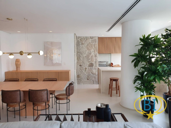 Imagem Apartamento com 5 Quartos à Venda, 252 m² em Vila Nova Conceição - São Paulo Imagem Apartamento com 5 Quartos à Venda, 252 m² em Vila Nova Conceição - São Paulo