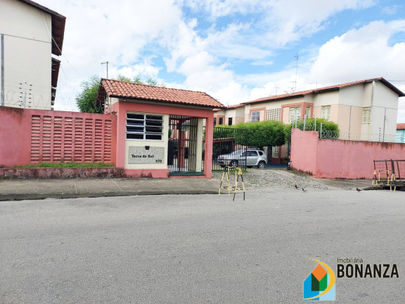 Apartamento com 2 Quartos para Alugar, 44 m² em Quintino Cunha - Fortaleza