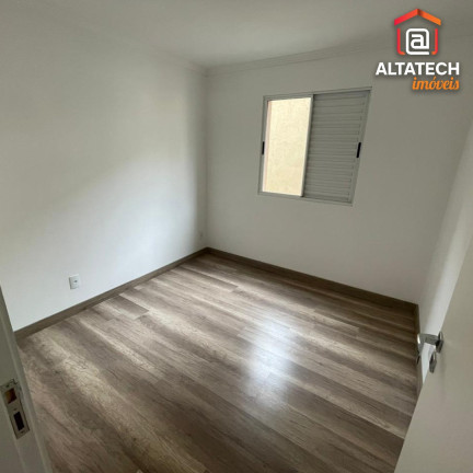 Imagem Imóvel com 2 Quartos à Venda, 135 m² em Vila Togni - Poços De Caldas Imagem Imóvel com 2 Quartos à Venda, 135 m² em Vila Togni - Poços De Caldas