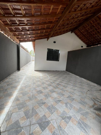 Imagem Casa com 2 Quartos à Venda, em Balneário Itaguaí - Mongaguá Imagem Casa com 2 Quartos à Venda, em Balneário Itaguaí - Mongaguá