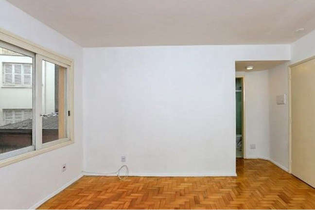 Imagem Apartamento com 1 Quarto à Venda, 42 m² em Centro Histórico - Porto Alegre Imagem Apartamento com 1 Quarto à Venda, 42 m² em Centro Histórico - Porto Alegre