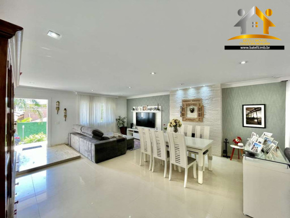 Imagem Casa com 4 Quartos à Venda, 287 m² em Granja Viana - Carapicuíba Imagem Casa com 4 Quartos à Venda, 287 m² em Granja Viana - Carapicuíba