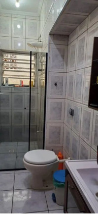 Imagem Imóvel com 3 Quartos à Venda, 114 m² em Maracanã - Praia Grande Imagem Imóvel com 3 Quartos à Venda, 114 m² em Maracanã - Praia Grande